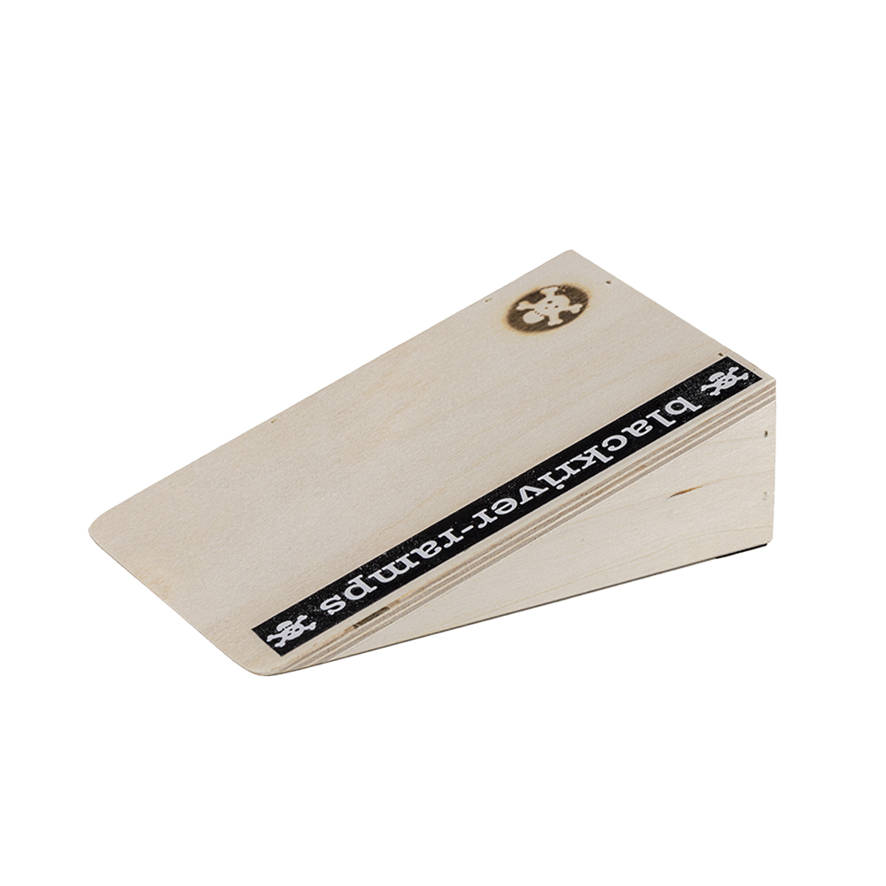 Blackriver Fingerboard Ramps - Street Kicker