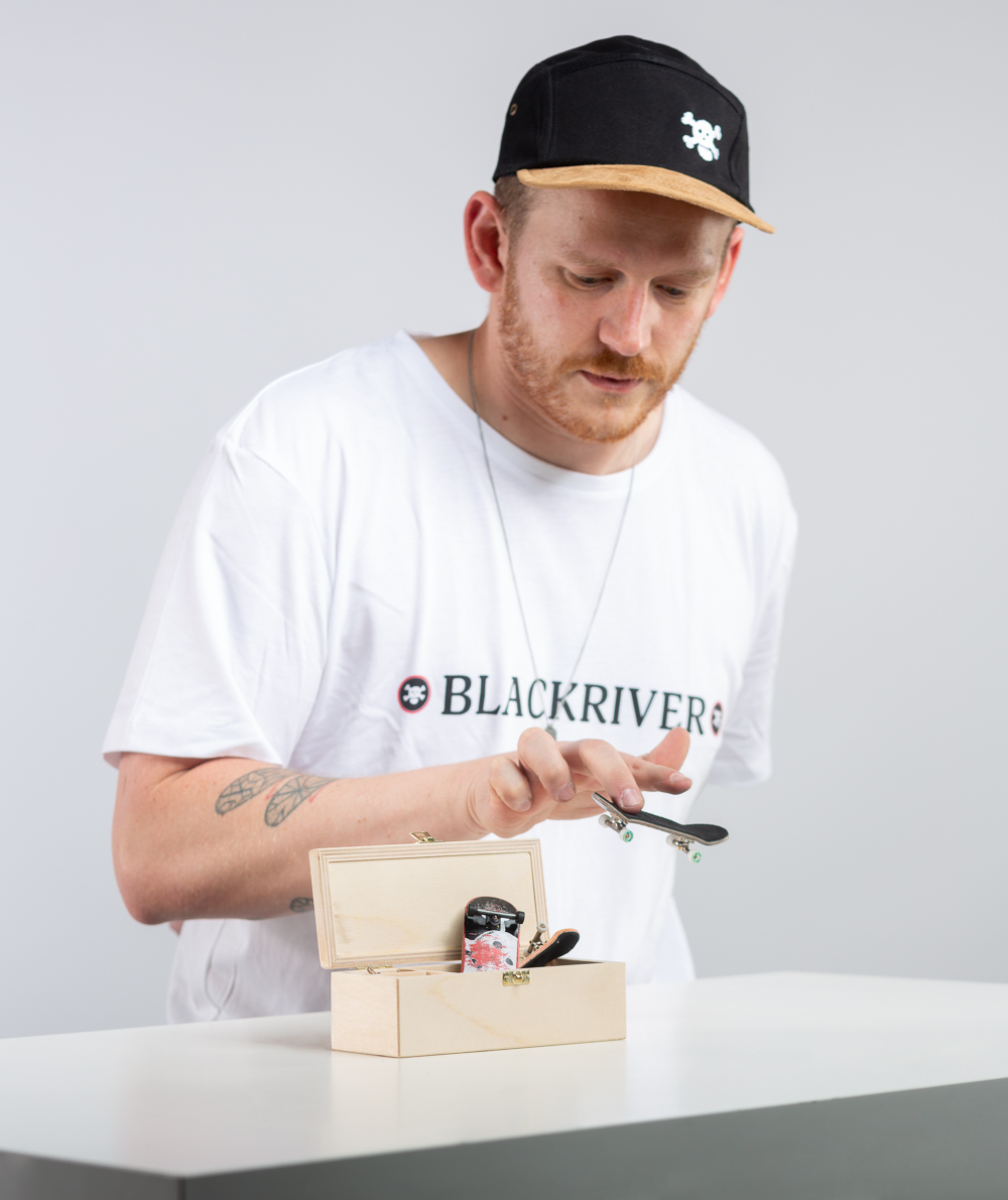 Blackriver Fingerboard Box