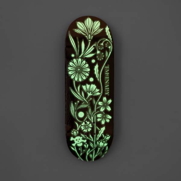 Blackriver Fingerboard Promodel &quot;Thom McInally 2022&quot; glow in the dark